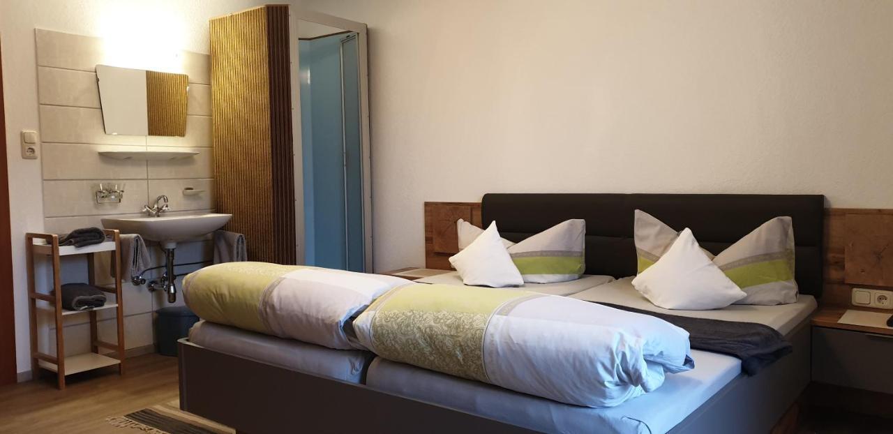 Spisshof Hotel Grins Eksteriør billede